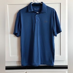 Under Armour loose fit size medium
